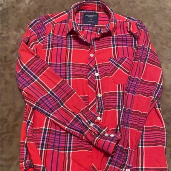 American Eagle Outfitters Tops - Plaid button up
